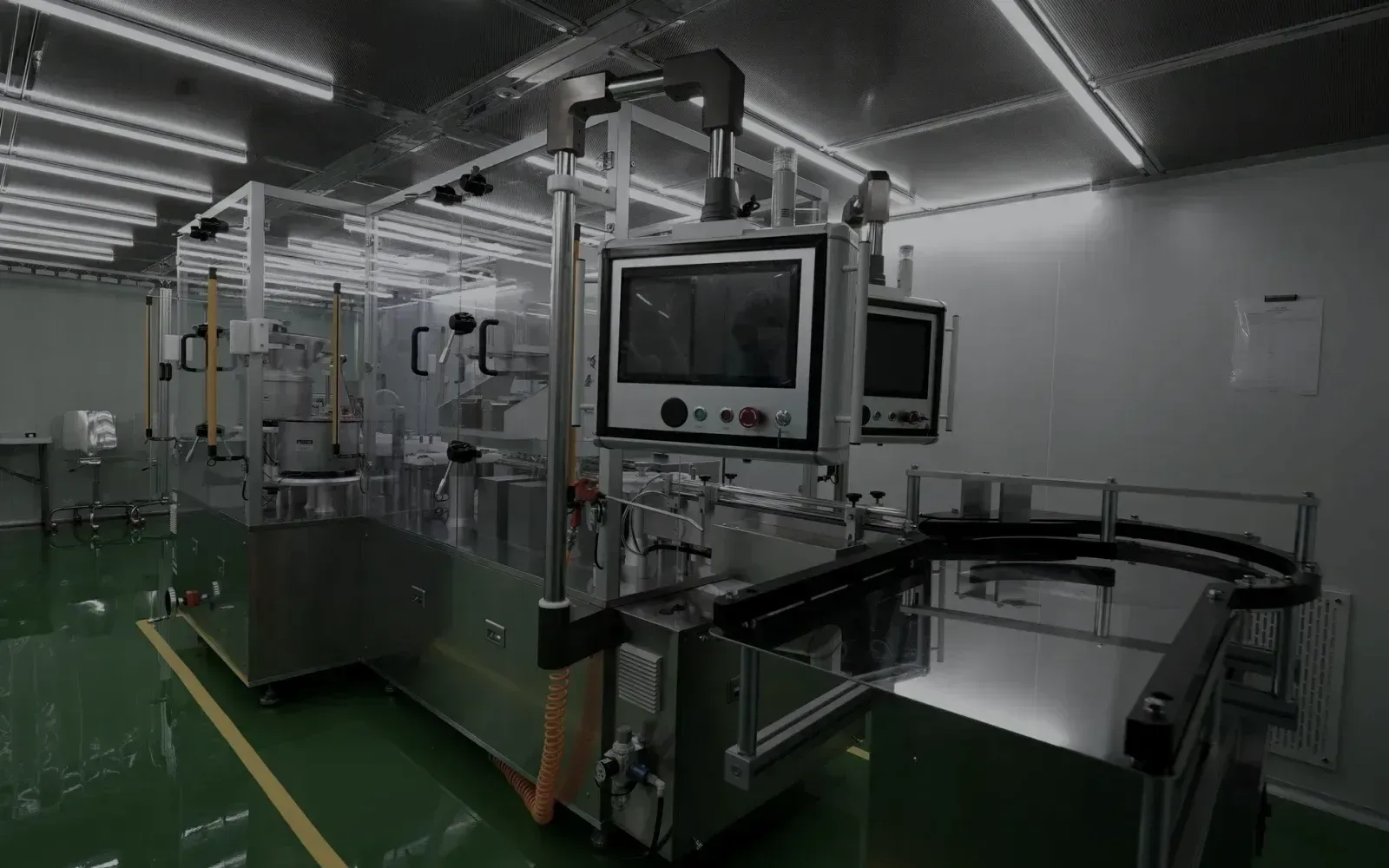 Vial filling line at the GANA R&D site in Seongnam
